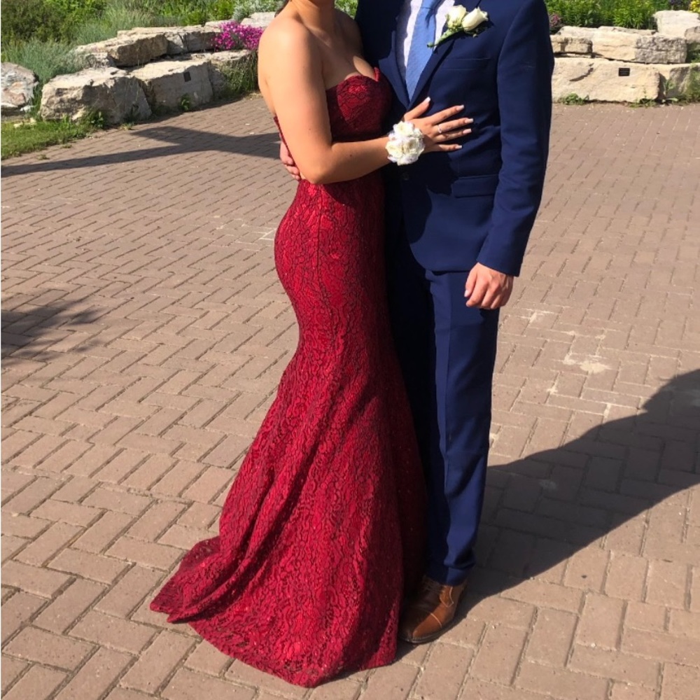 Prom dress - Picture 2 of 2